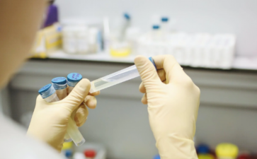 提升单精子注射成功率的因素与策略分析